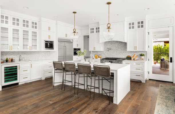 24/7 Emergency Cabinet Installation experts in Hobart, WI